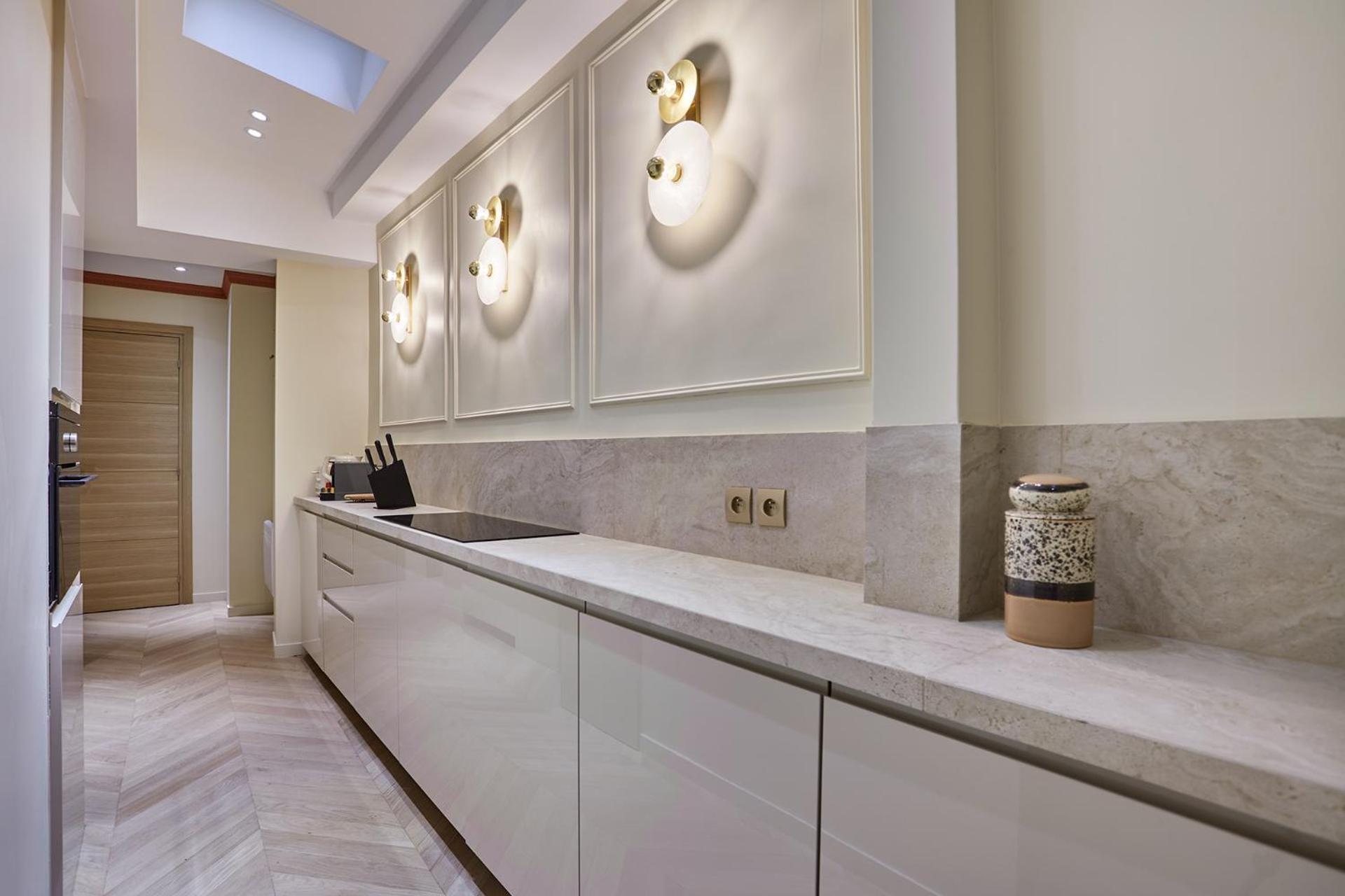 Apartment 3 Bedrooms Center Of By Prestige Paris