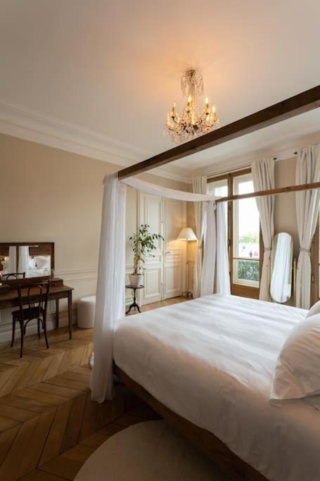 Vue Louvre Et Seine Apartamento