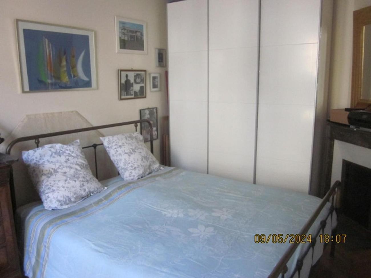 Bed & Breakfast Centre *