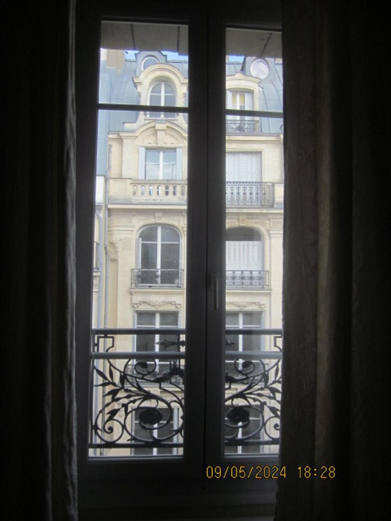Bed & Breakfast Centre *