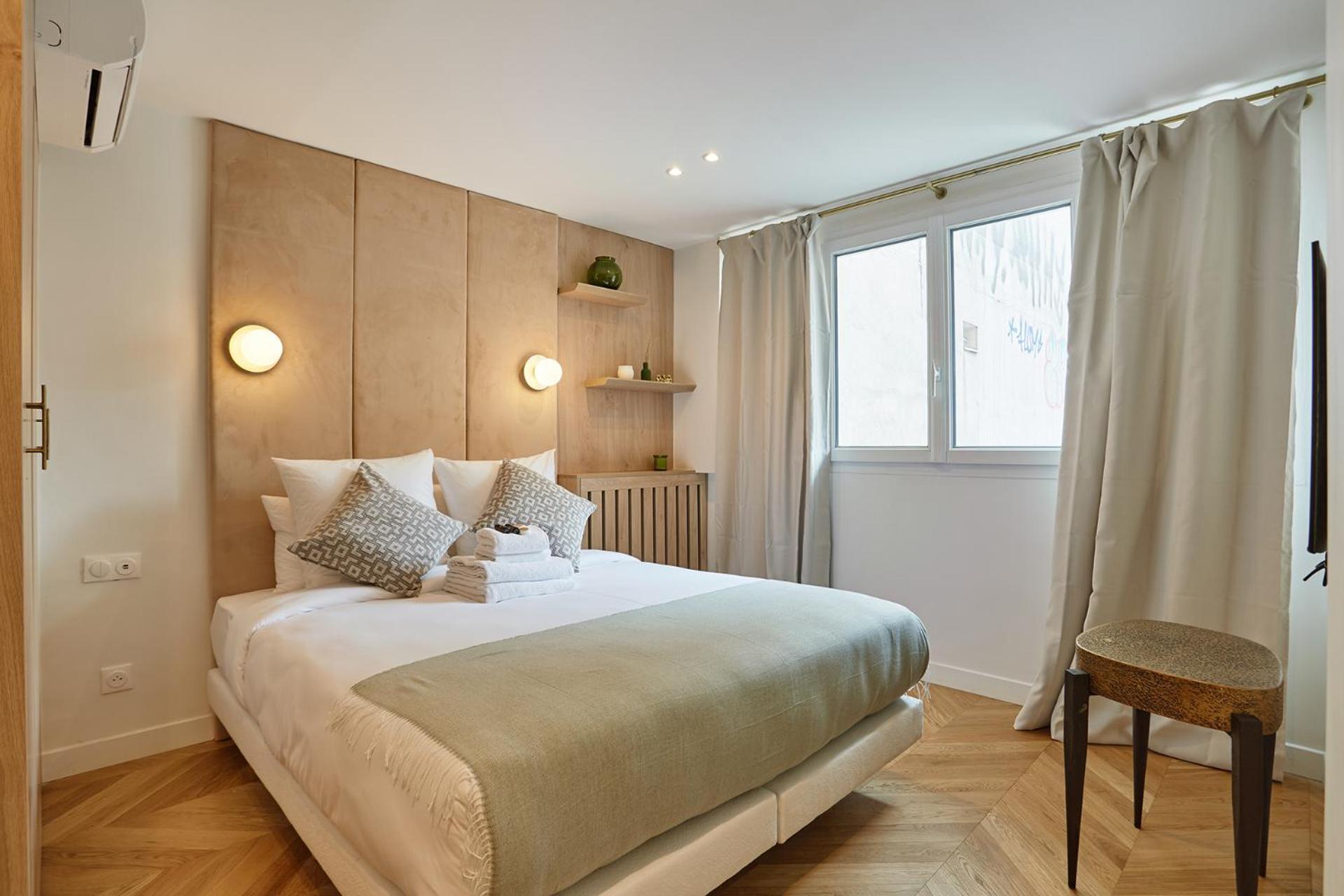 Centre De By Studioprestige