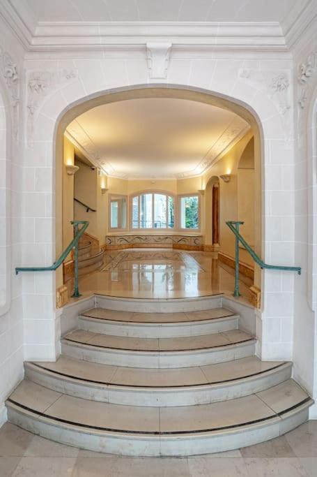 Apartment Joie Messine - Parc Monceau - Champs-elysees Paris
