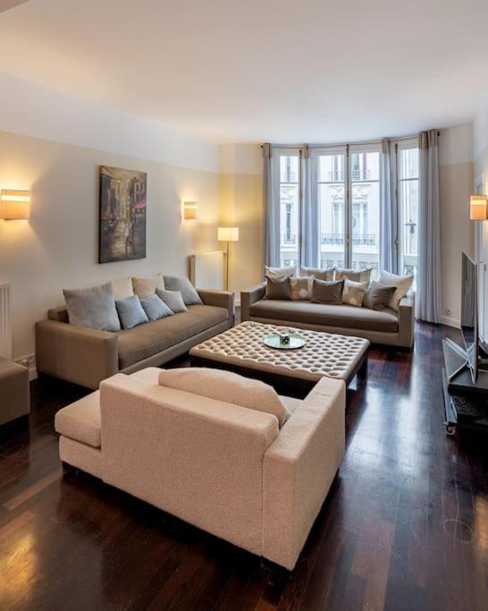 Apartment Joie Messine - Parc Monceau - Champs-elysees Paris