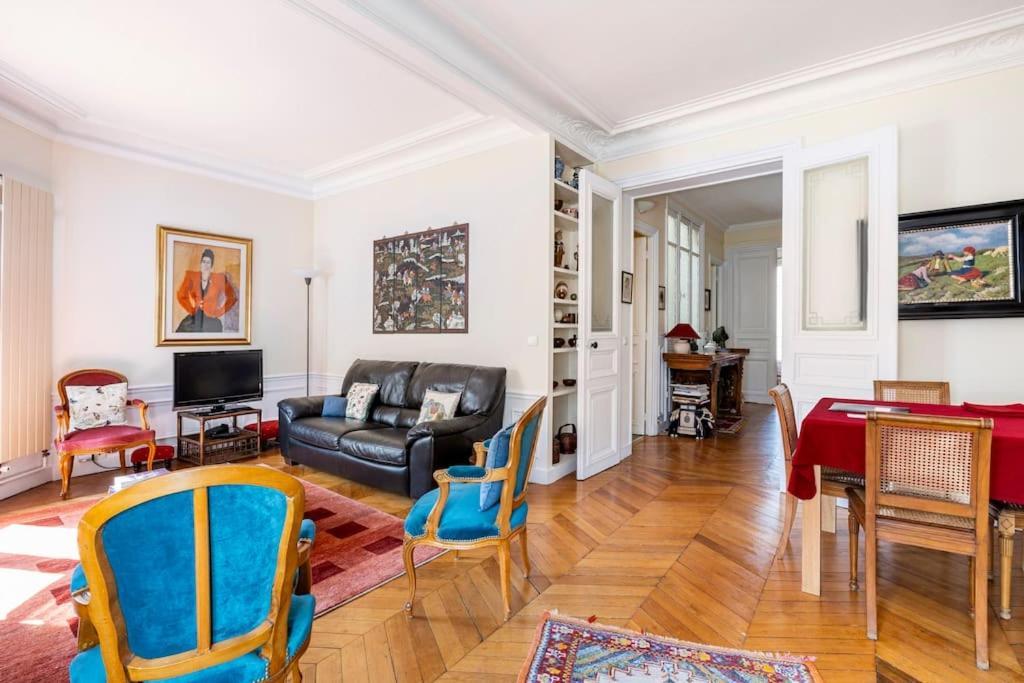 Your From Near Eiffel Tower-invalides Apartment *