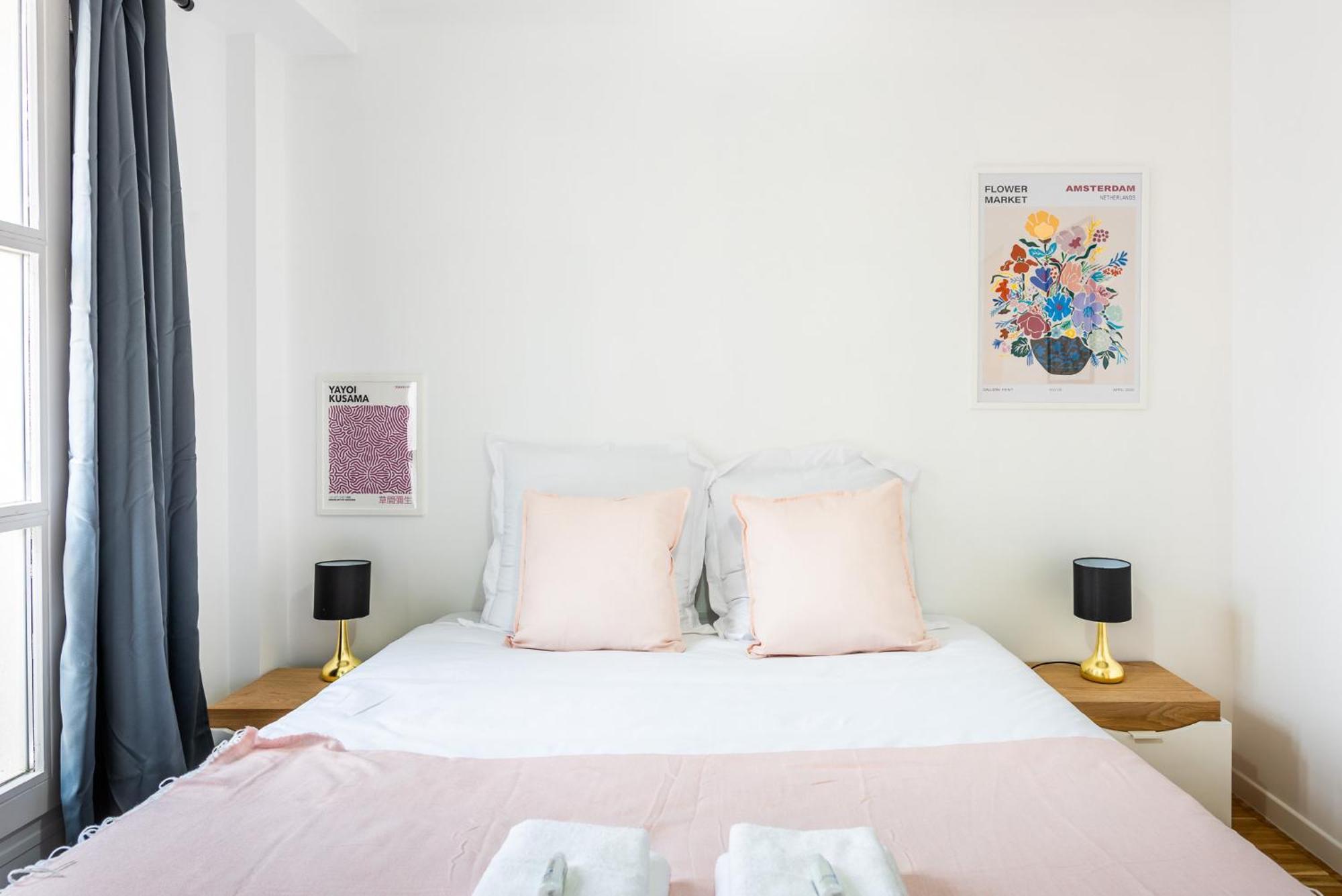Design - 6 Guests - Buttes Chaumont Apartment *