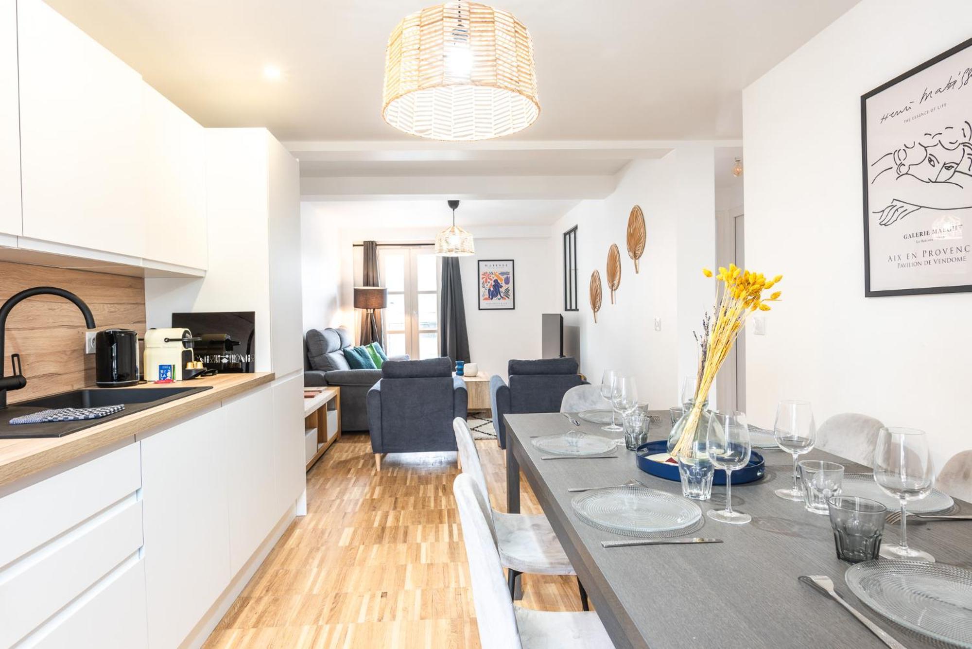 Apartment Design - 6 Guests - Buttes Chaumont Paris