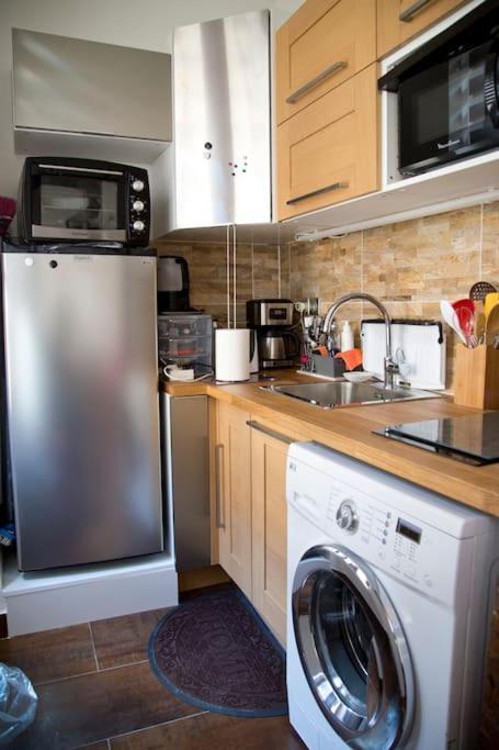 Apartment Charming Rue Des Rosiers Paris