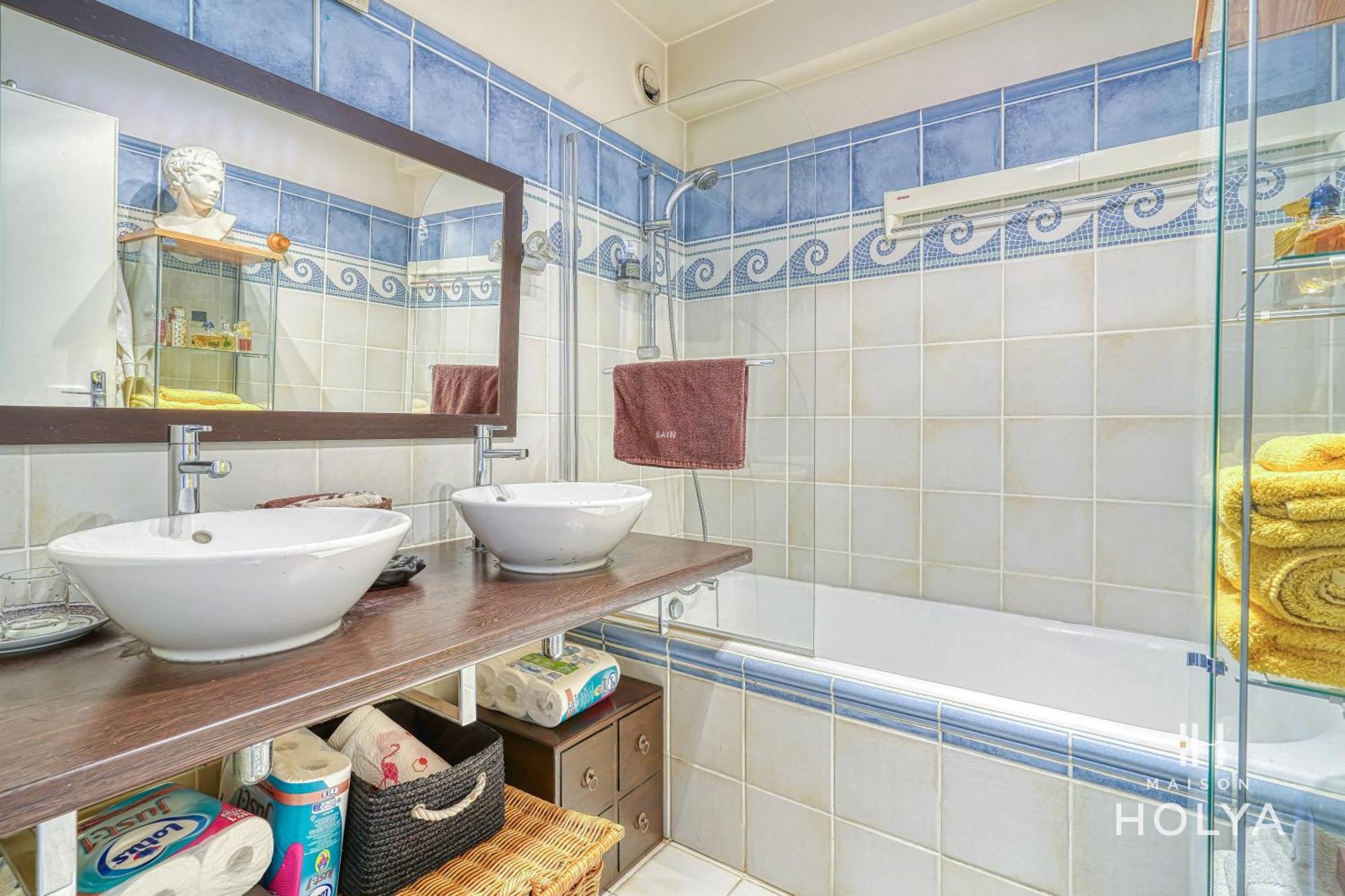 Charmante Chambre Avec Sdb - Quartier Brochant - 89c *
