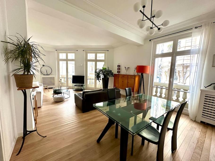 Grand Elegant - Vue Tour Eiffel Apartment Paris