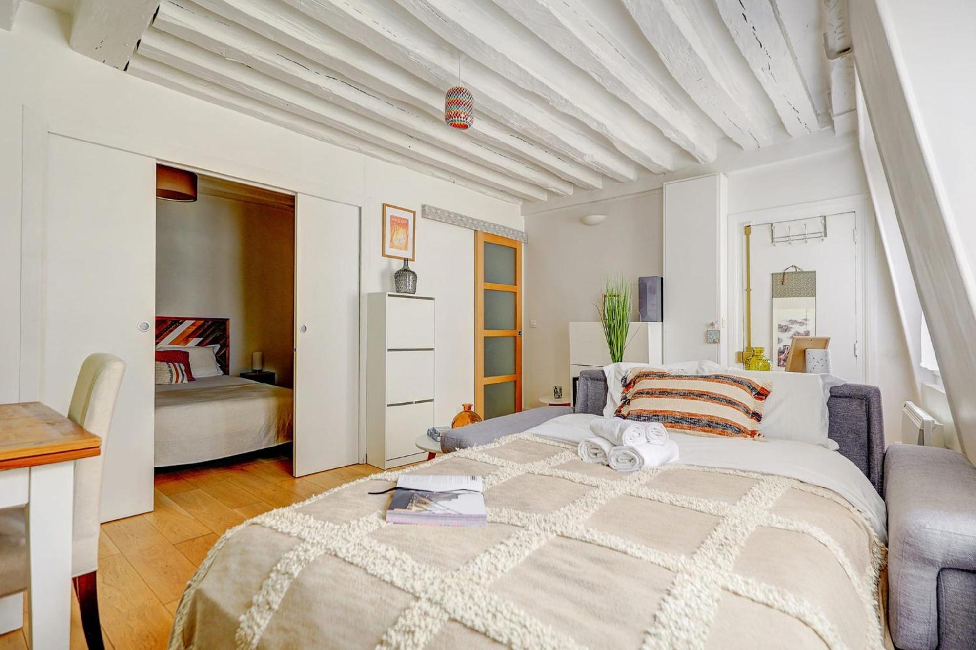 Apartment Pompidou & Central - 1br - Cityapartmentstay