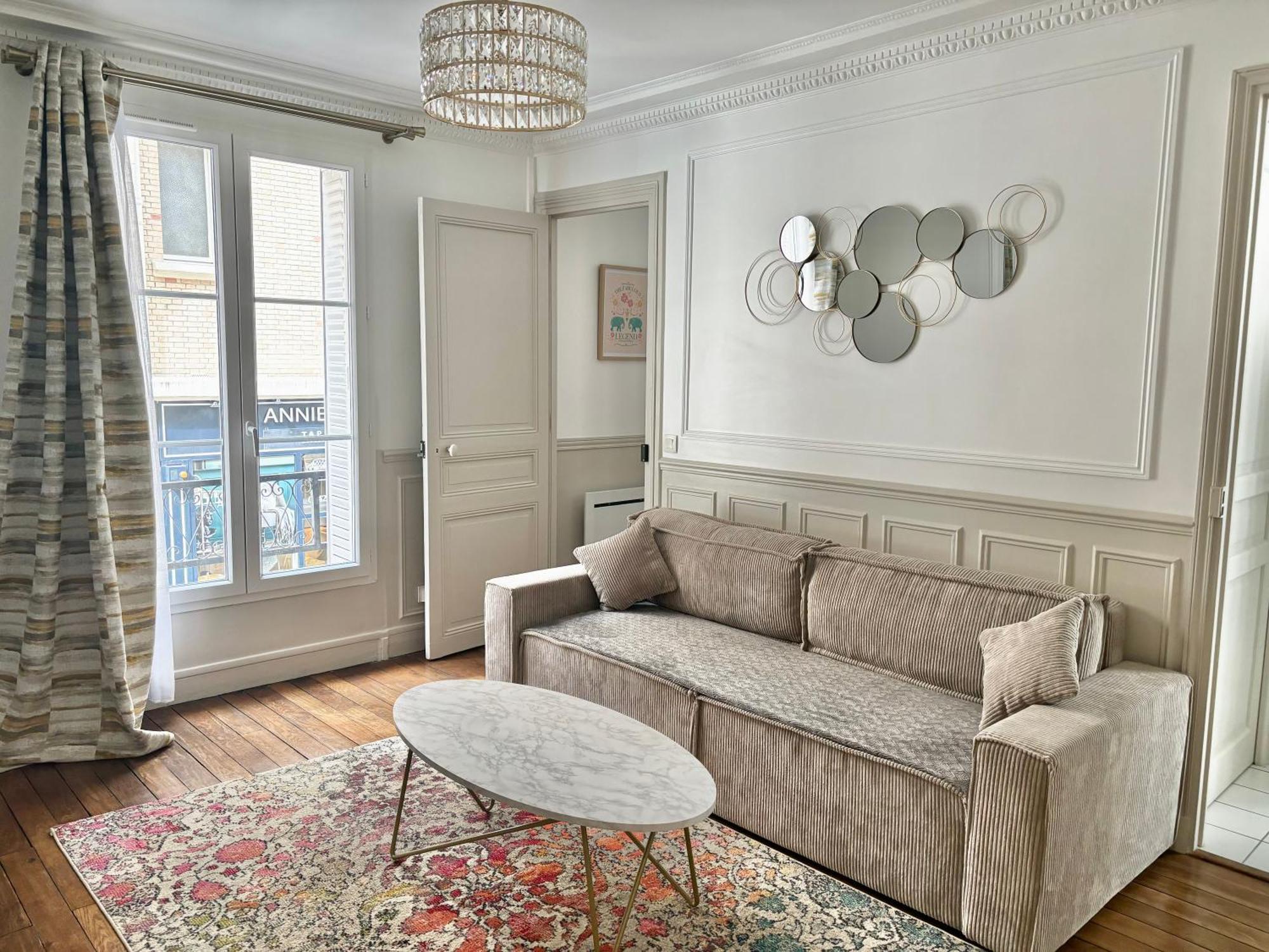 Elise Passy Apartamento