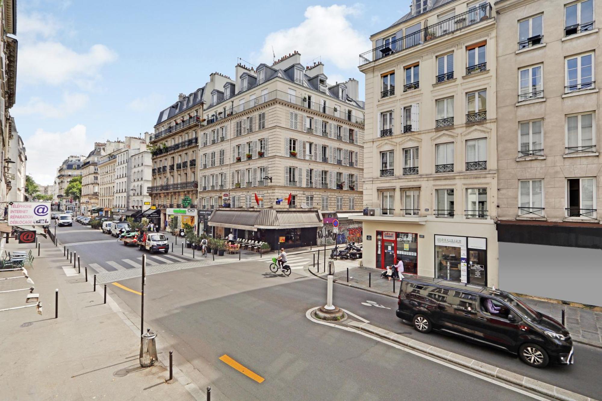 Apartment Pick A Flat's In Saint-martin - Rue Du Faubourg Saint-martin Paris