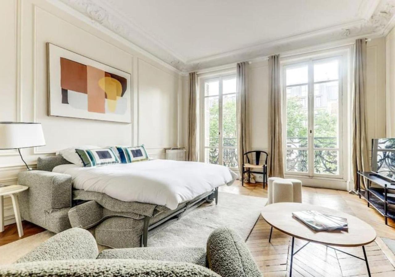Apartment La Fleur Du Bosquet - Sumptuous- Eiffel Tower View Paris