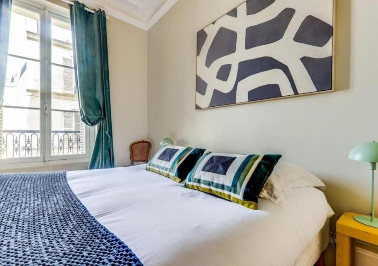 La Fleur Du Bosquet - Sumptuous- Eiffel Tower View Apartment *