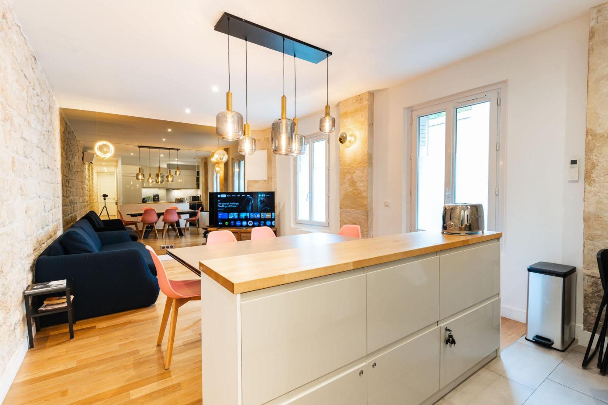 Loft 4 Bedroom Montmartre Pigalle Ac By Lcc Agency Apartamento