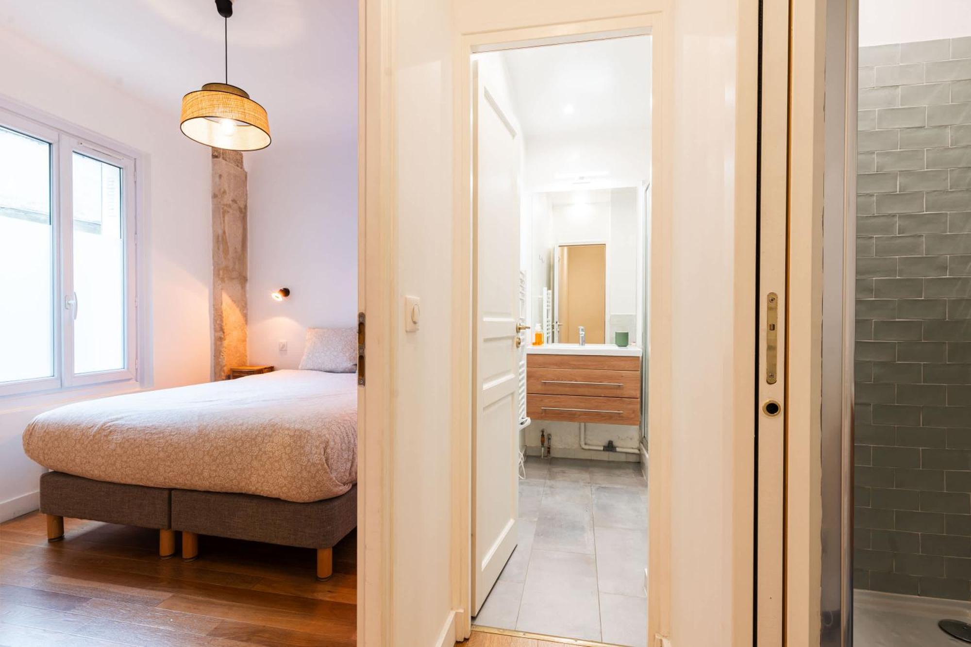 Apartamento Loft 4 Bedroom Montmartre Pigalle Ac By Lcc Agency Paris