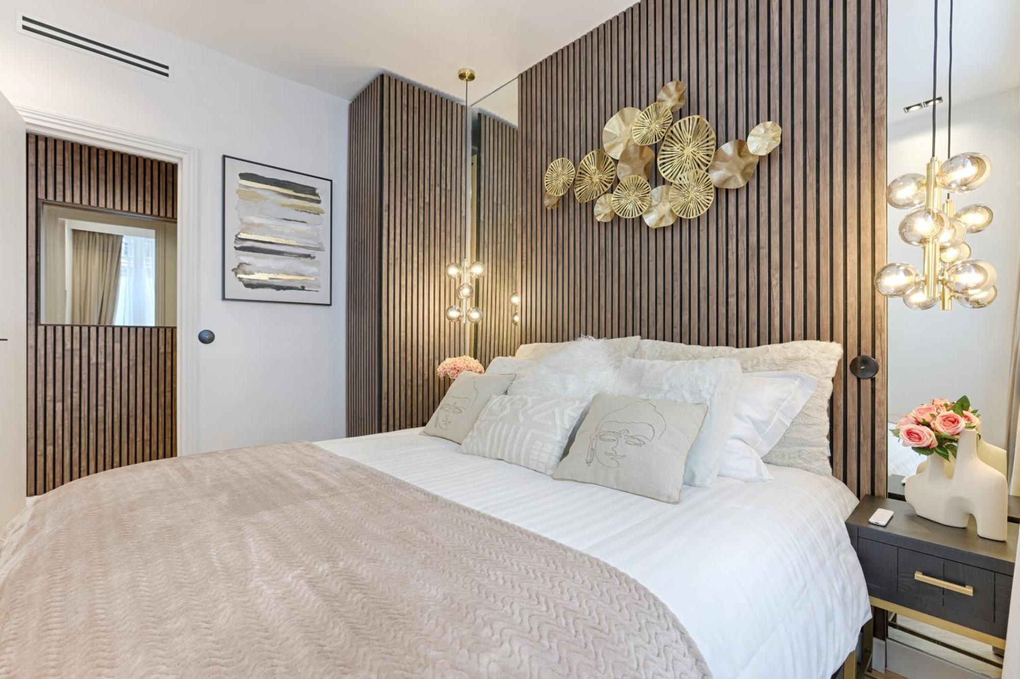 Stylish 2 Bedroom Near Montmartre Sacre Coeur *