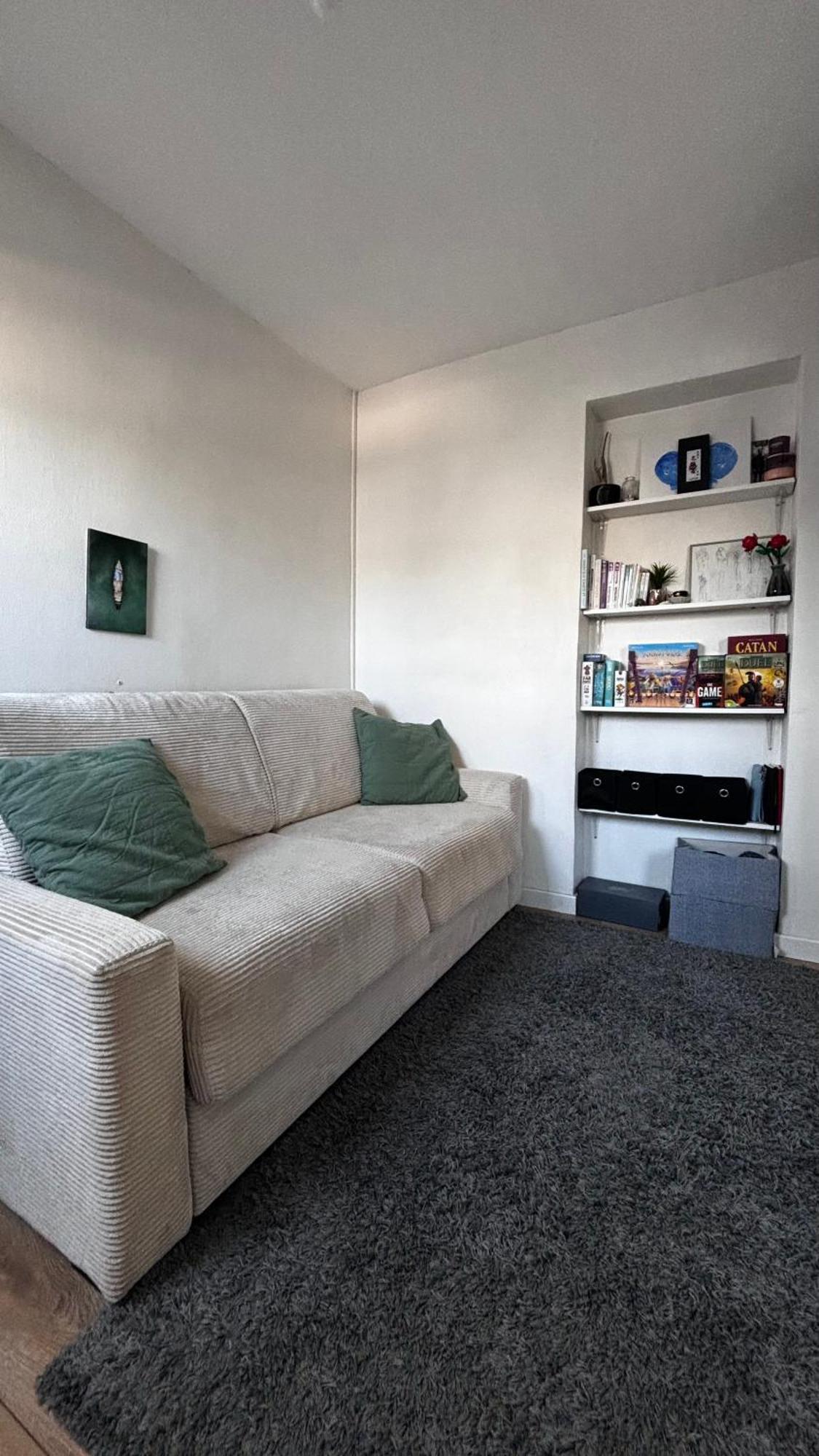 Petit - 10eme Arrondissement Apartment Paris