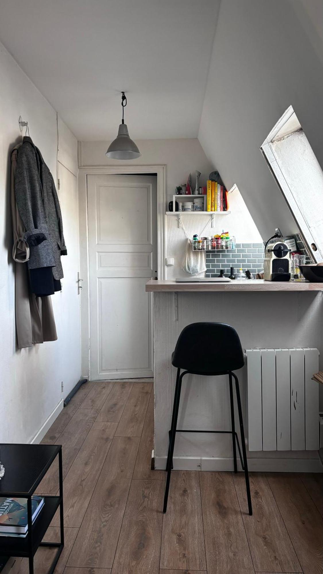 Apartment Petit - 10eme Arrondissement *