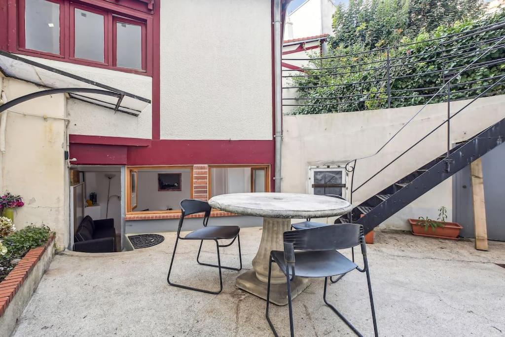 Apartamento With Little Garden-terrace At Trocadero Paris
