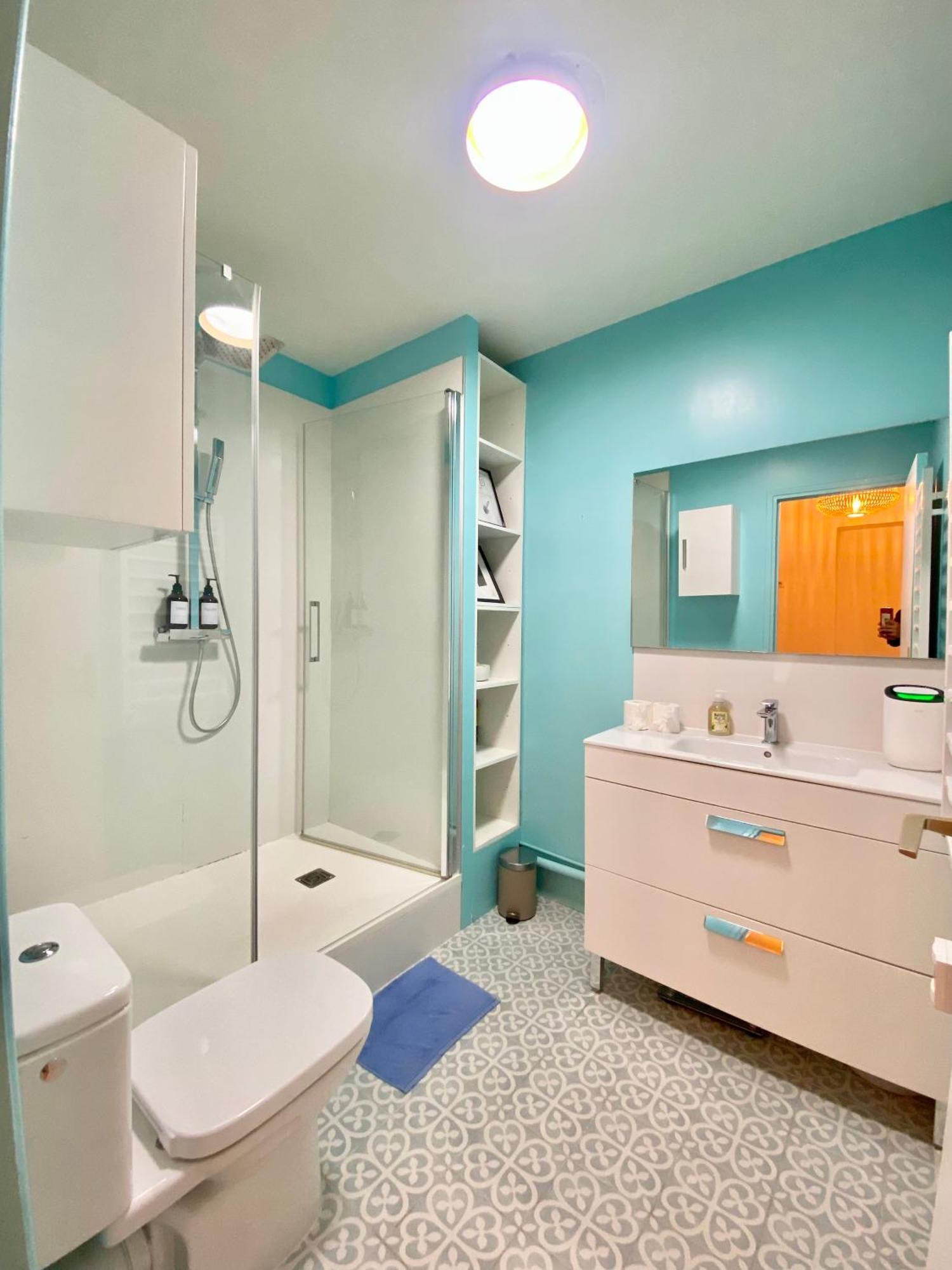 Apartment Tres Calme Sur Cour - Cardinet *