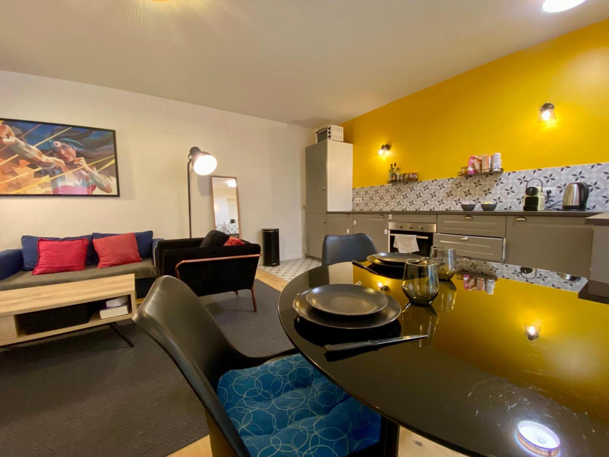 Apartment Tres Calme Sur Cour - Cardinet *