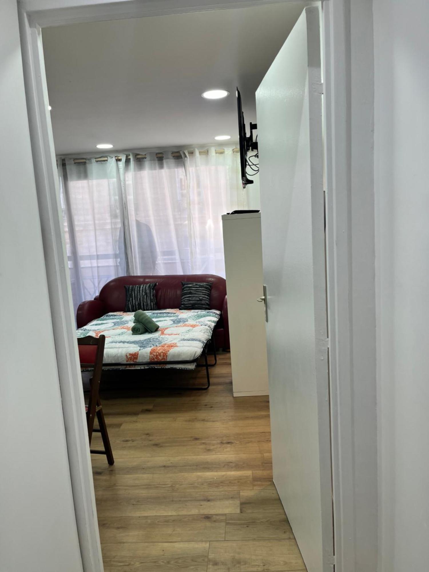 Idealement Place Apartment