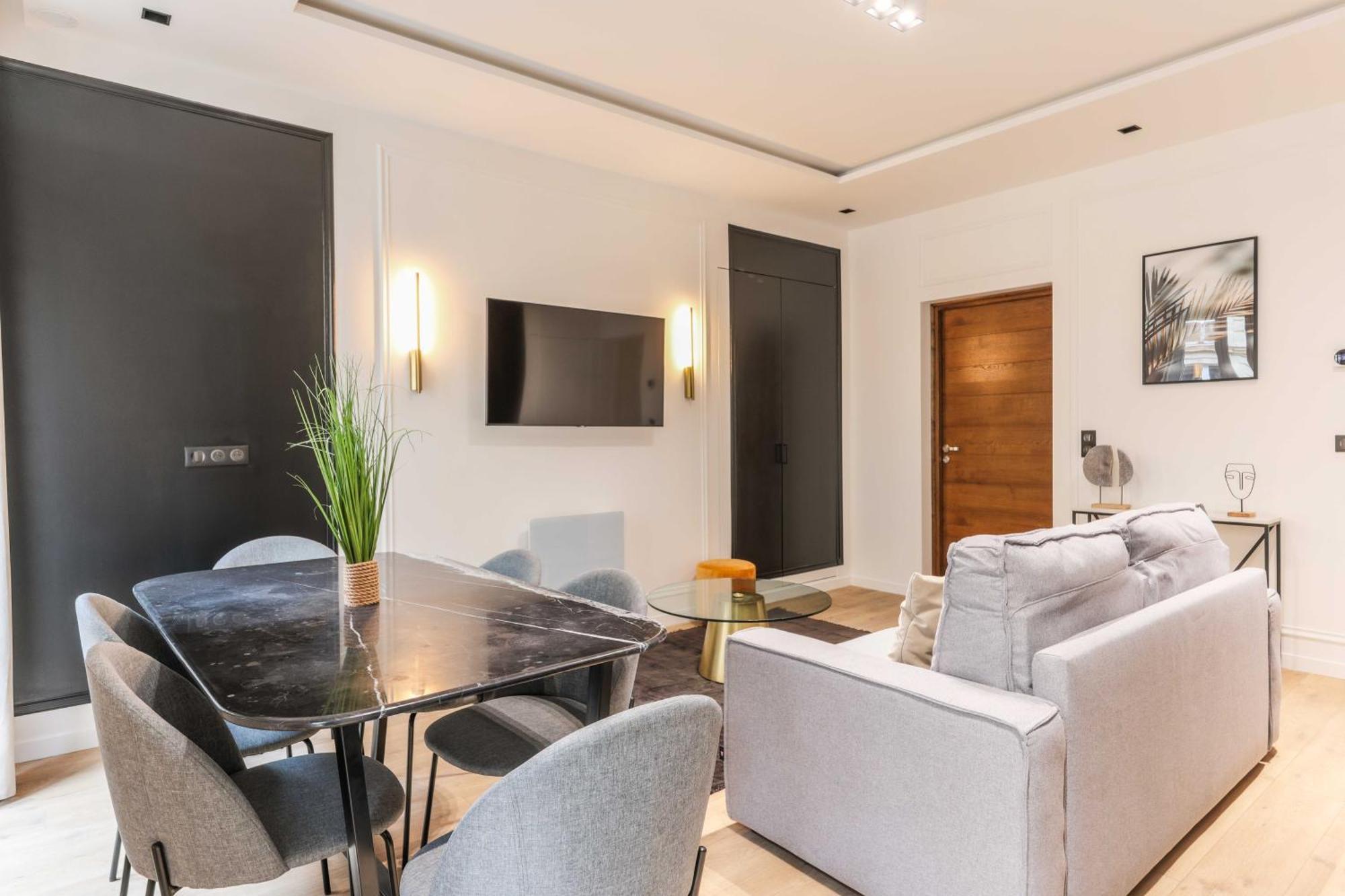 Apartment Perfect For Exploring - 2br-6p - Center Of