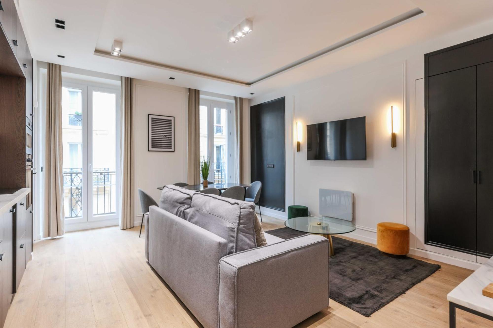 Perfect For Exploring - 2br-6p - Center Of Paris