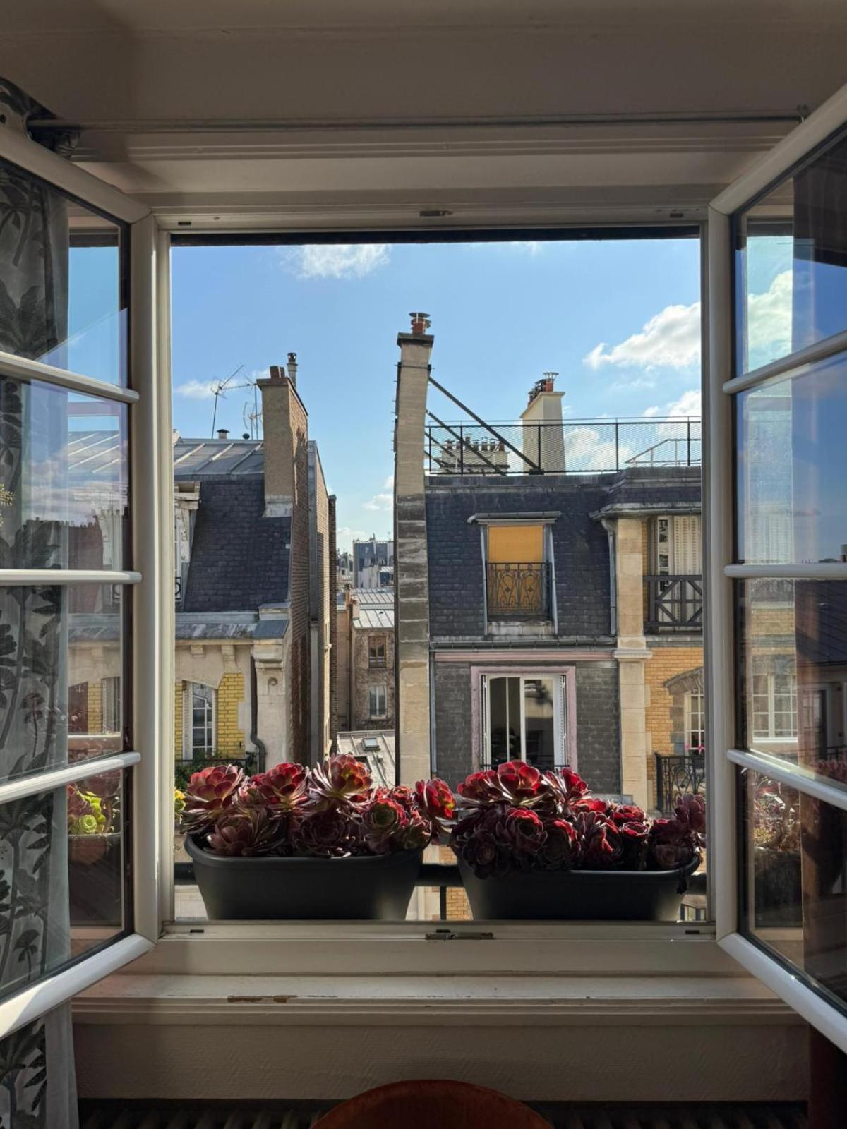 Confortable Dans Belle Capitale Apartment