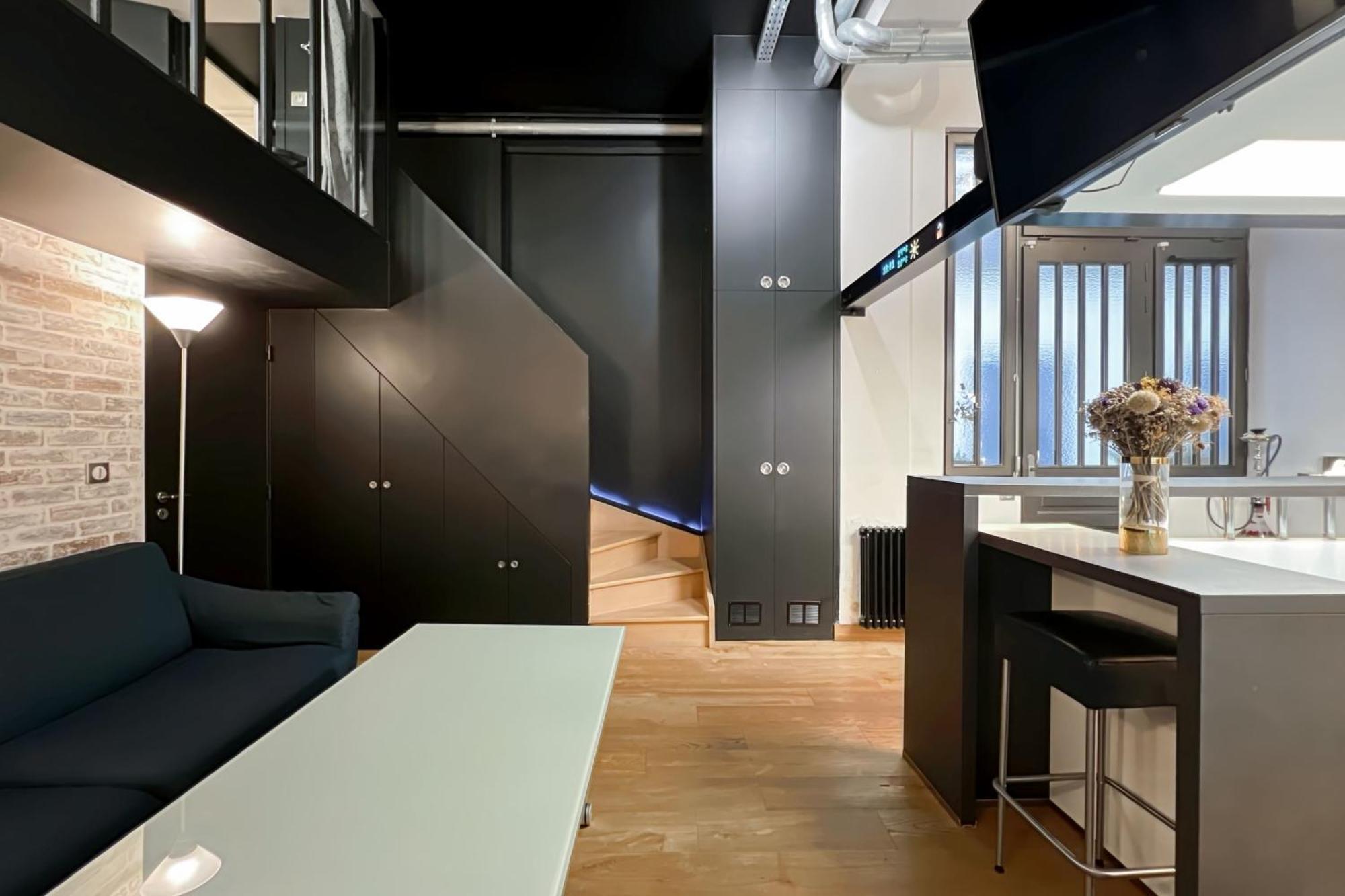 Charming Atypical - Gare De L'est Apartamento Paris