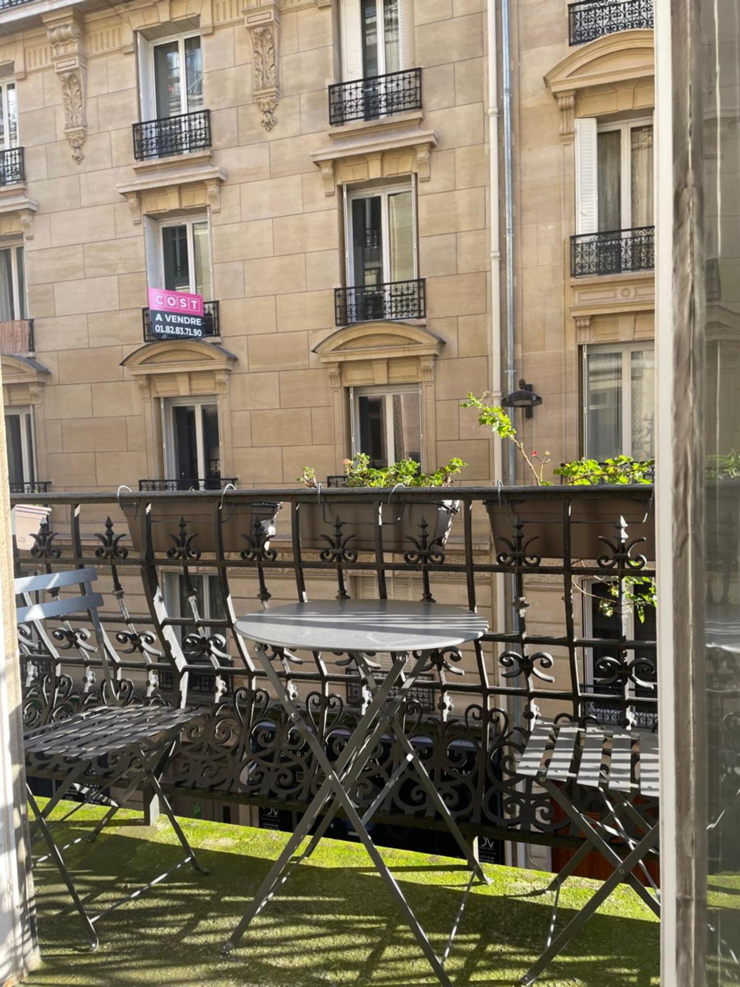Magnifique T4 Proche Proche Arc De Triomphe Et Champs Elysees Appartement Paris