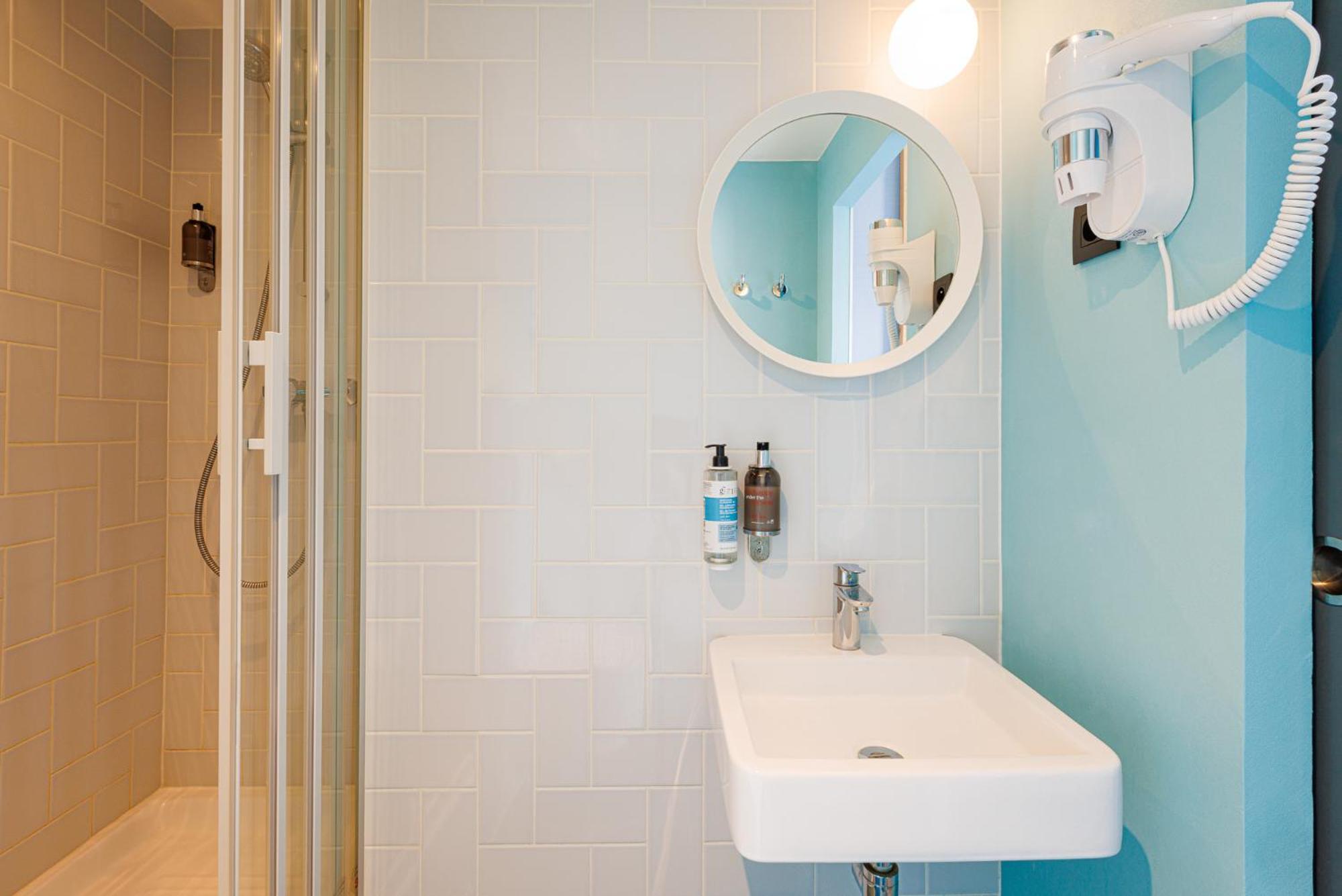 Hotel Quality Hotel&suites Bercy Bibliothèque By Happyculture Paris