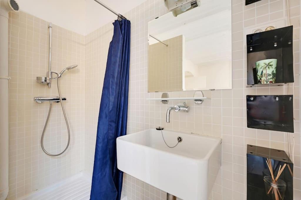 Apartment Spacious Vintage Duplex Flat - Gare Du Nord *
