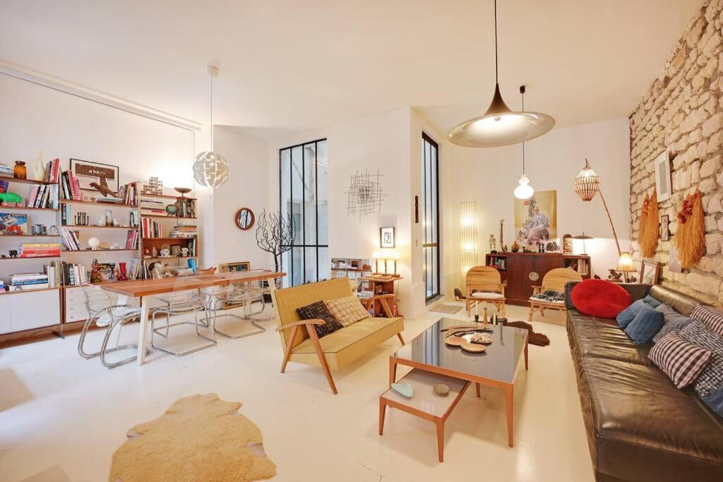 Spacious Vintage Duplex Flat - Gare Du Nord