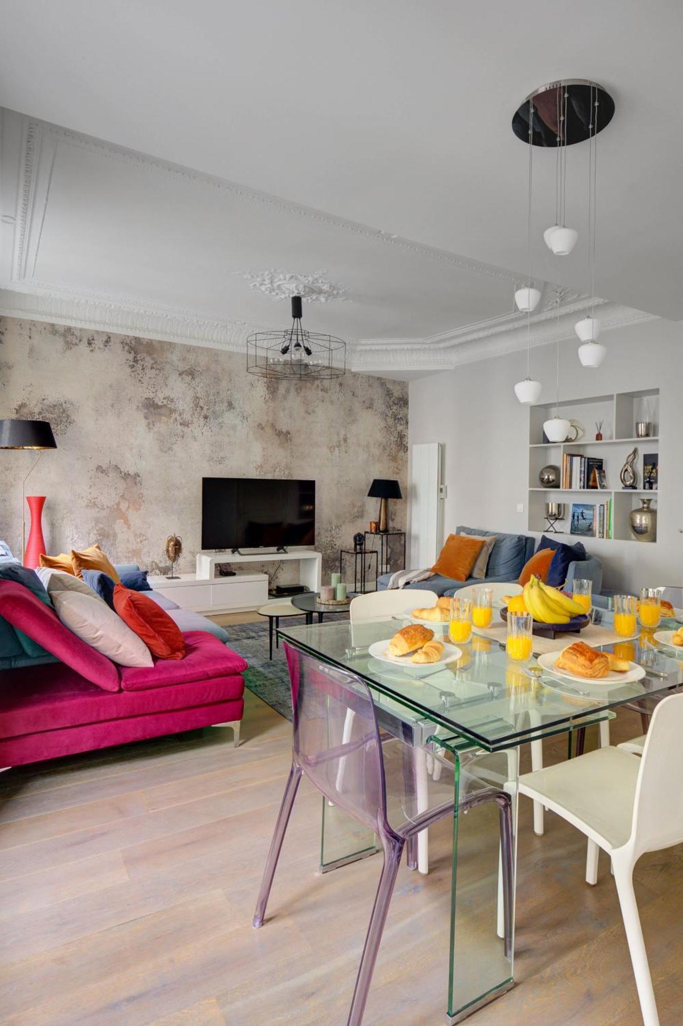 Arc De Triomphe & Theatre Marigny - 3br - Cityapartmentstay Paris