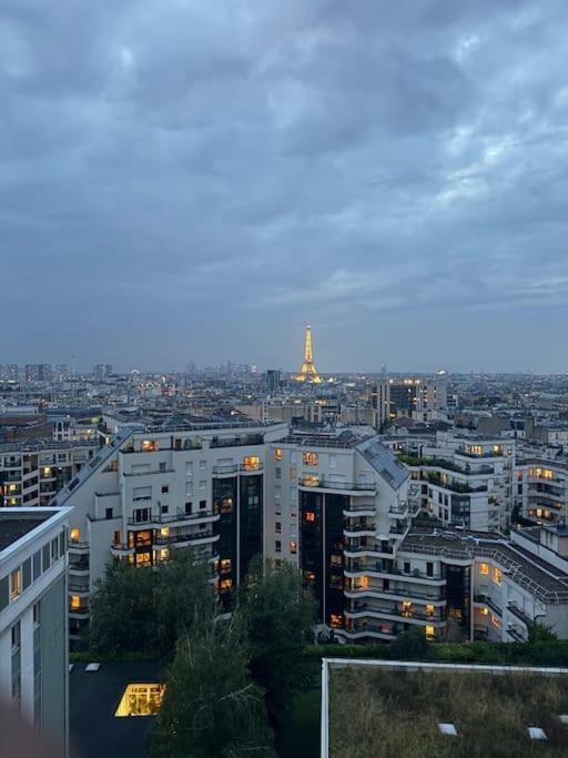 Montparnasse - Vue Tour Eiffel - Balcon