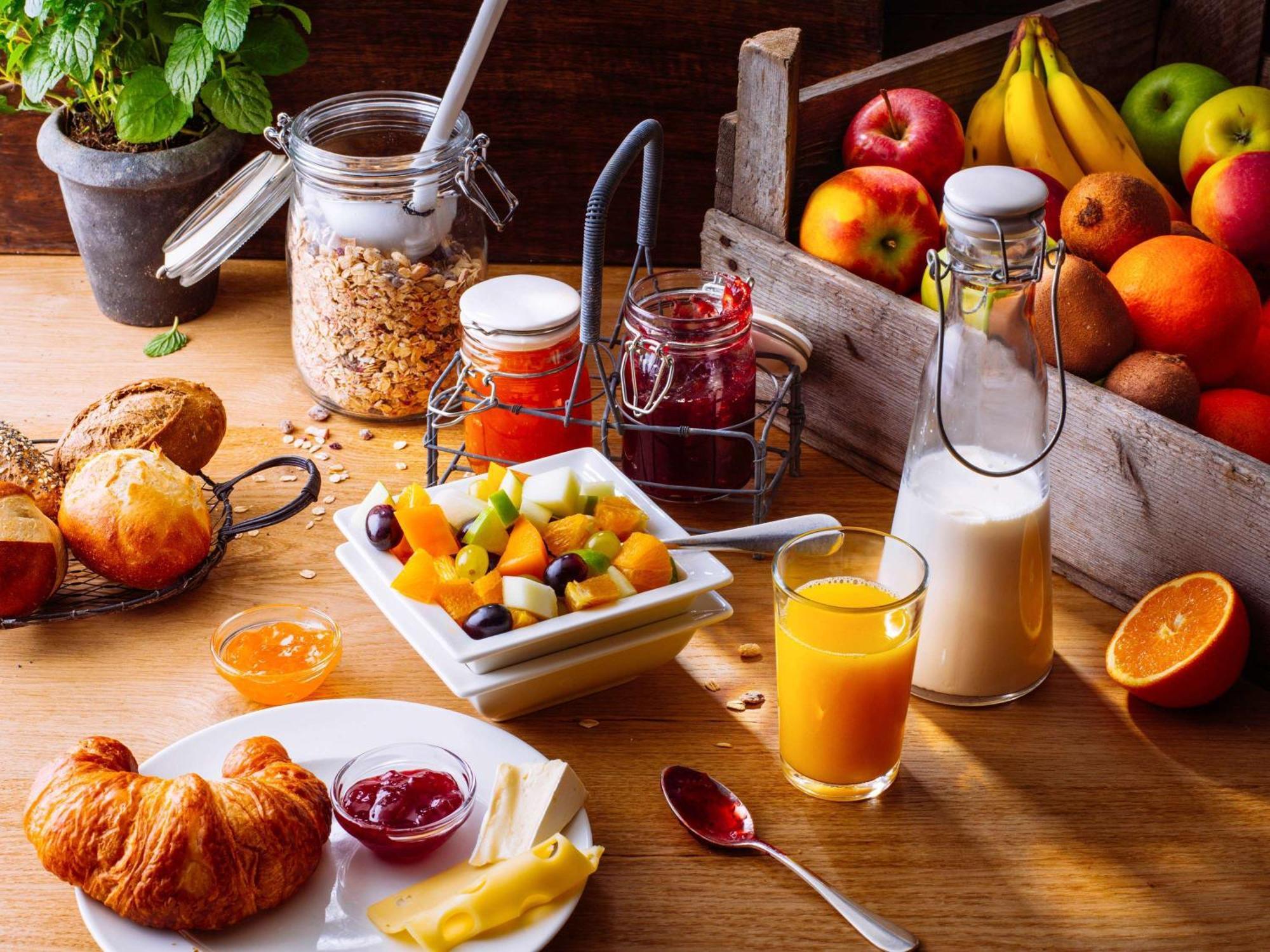 Hotel Ibis Montmartre Sacre-coeur 3*