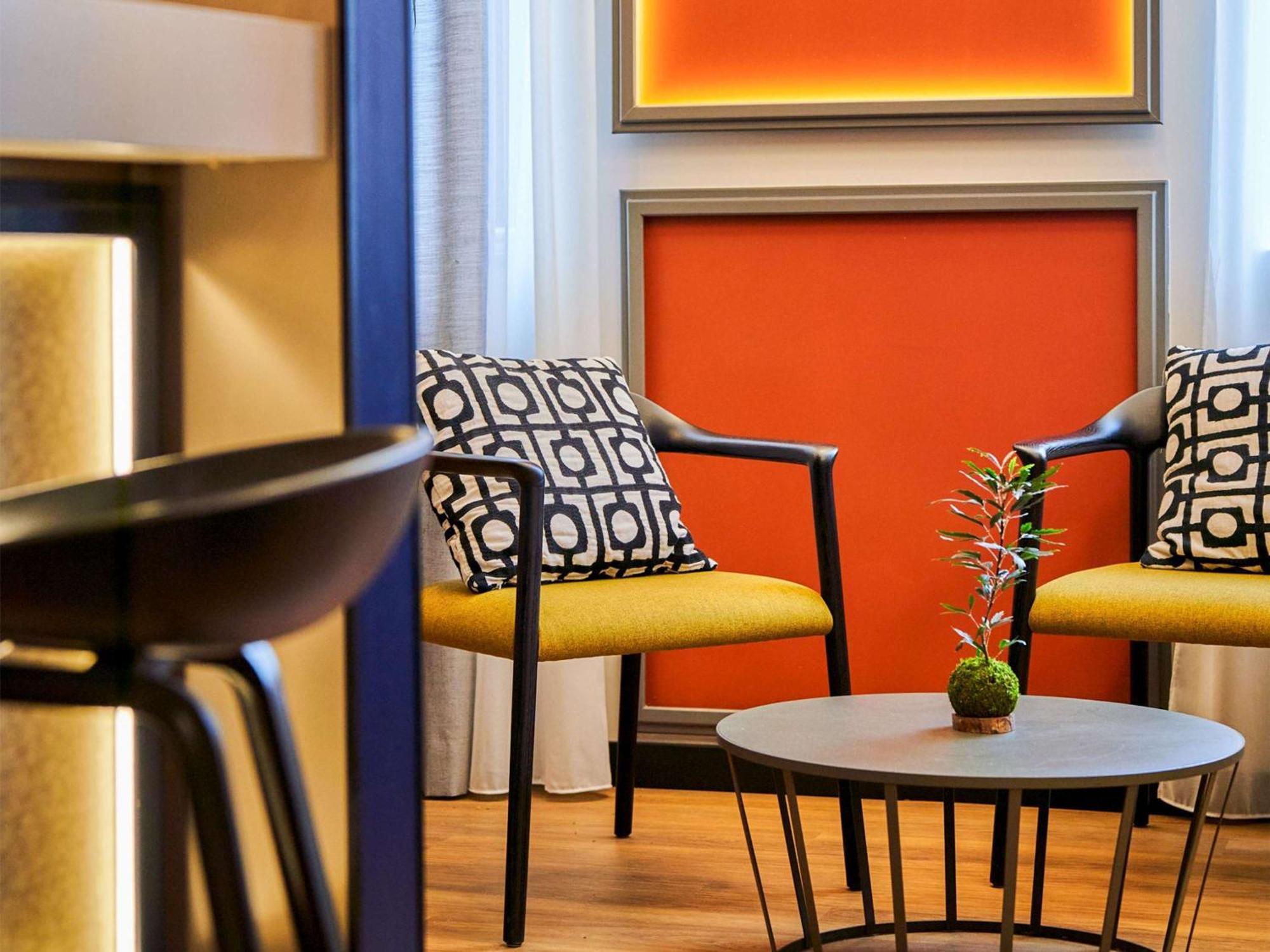 Novotel 17 Hotel