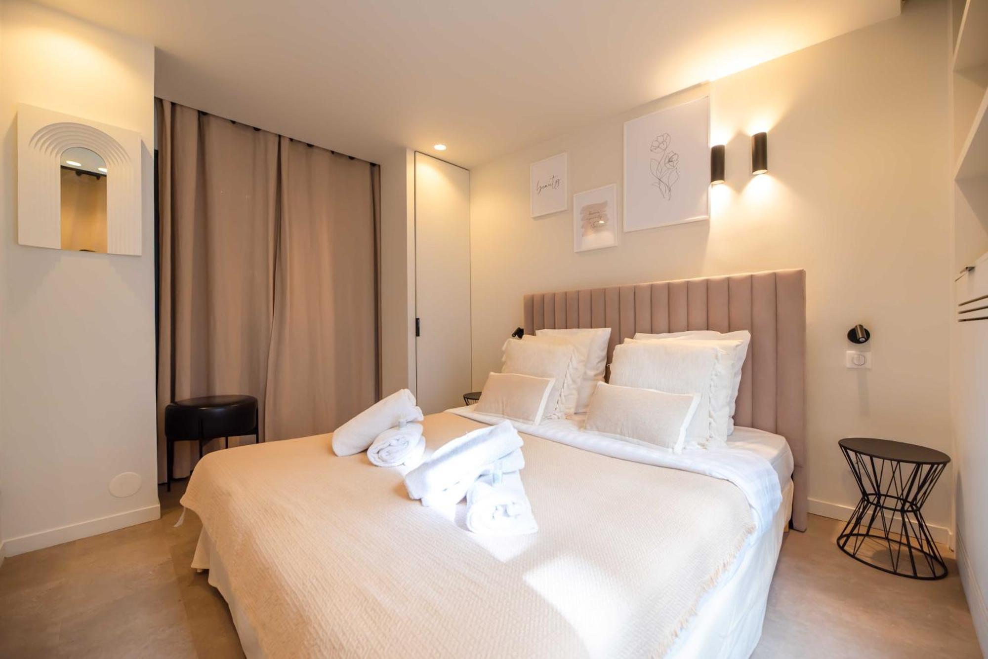 Elegant - 2br-6p - Notre Dame Cathedral Apartment *