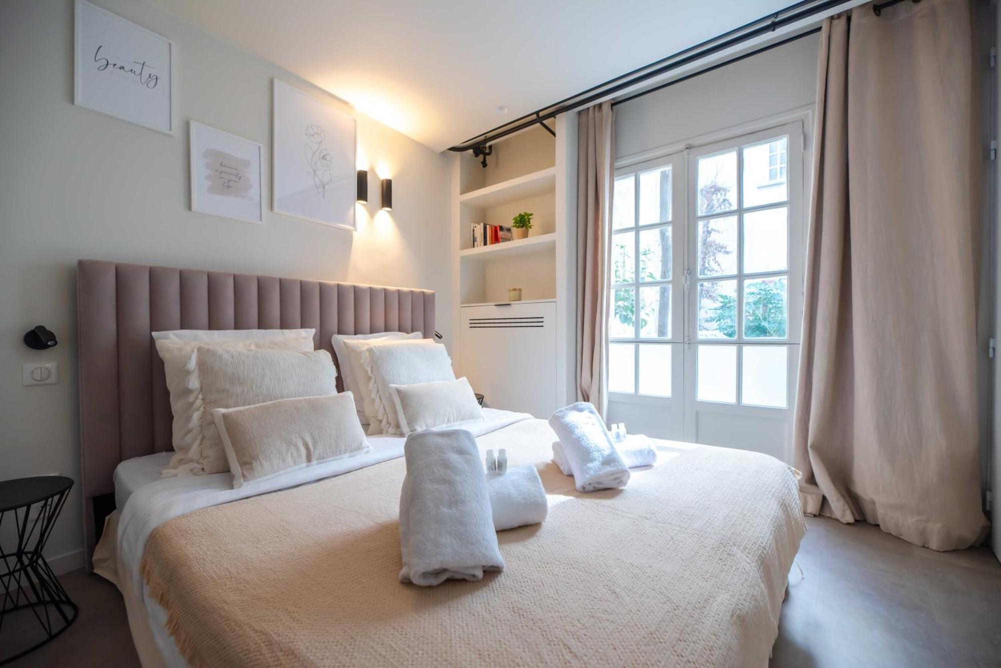 Elegant - 2br-6p - Notre Dame Cathedral Paris