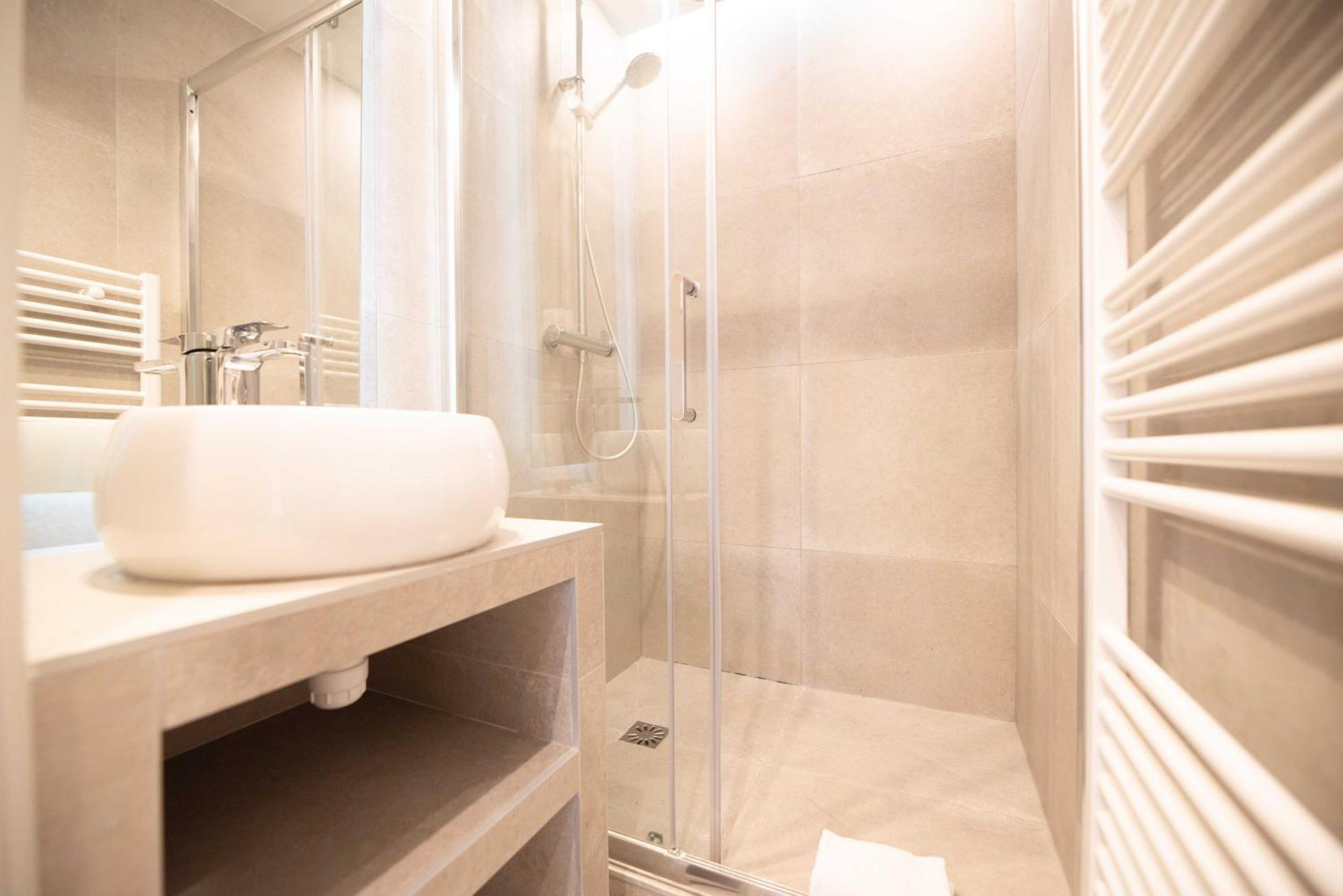 Elegant - 2br-6p - Notre Dame Cathedral * Paris