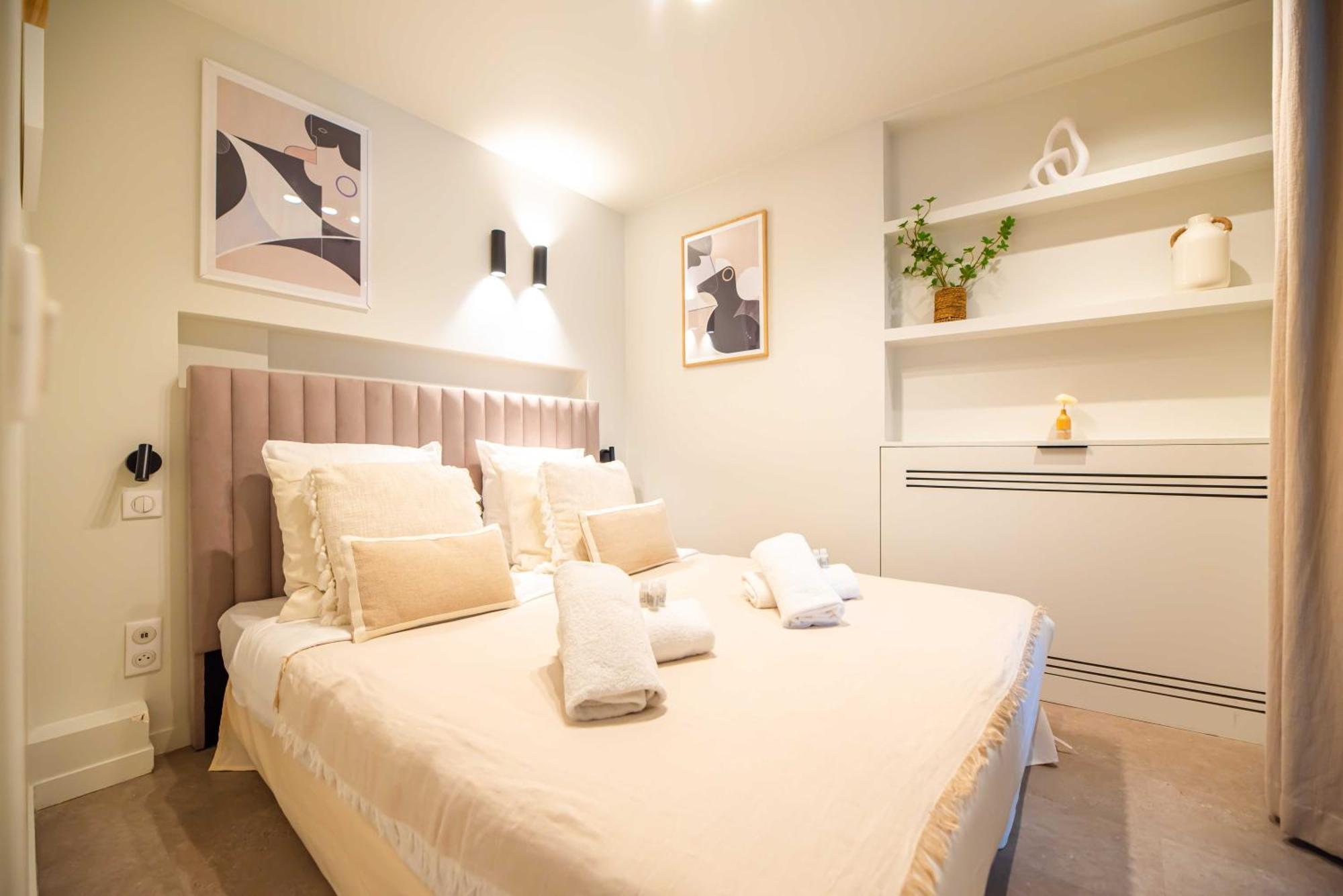 Elegant - 2br-6p - Notre Dame Cathedral