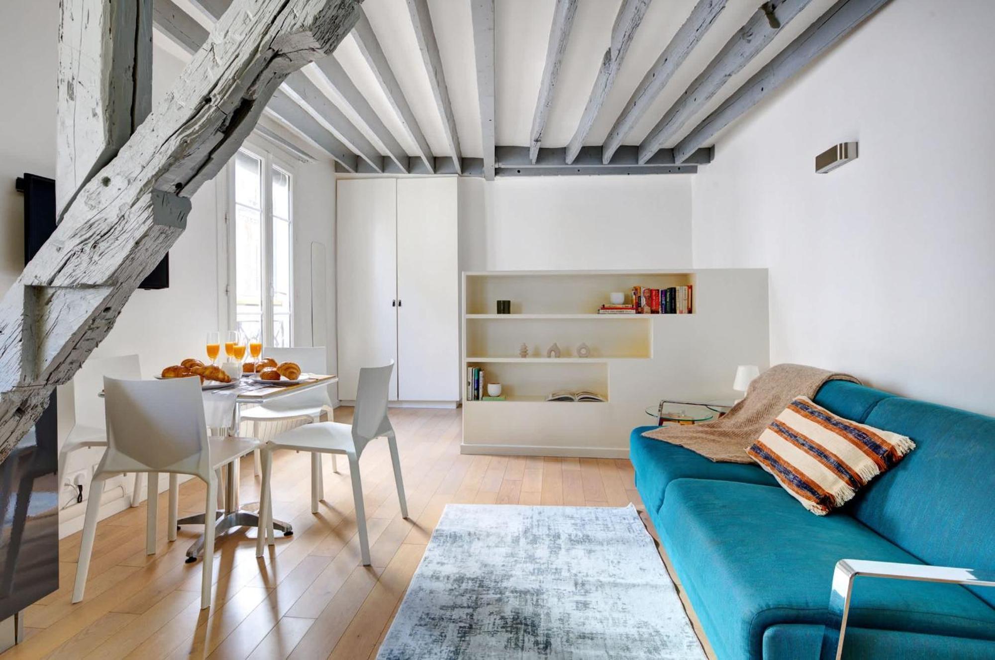 Le Marais & Pompidou - Cityapartmentstay Apartamento *