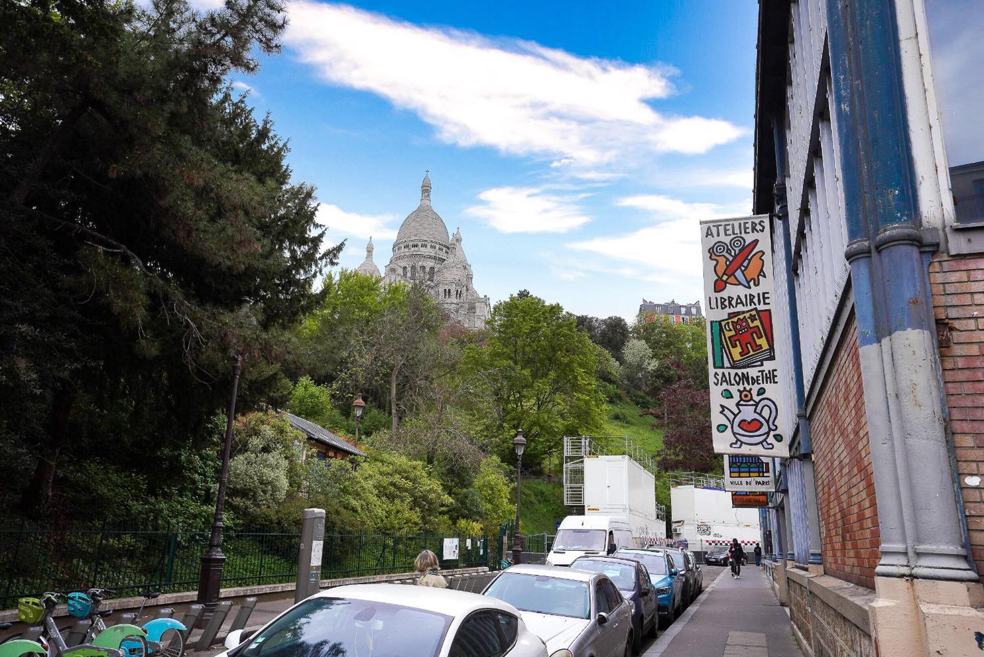 A Montmartre-sacre Coeur *