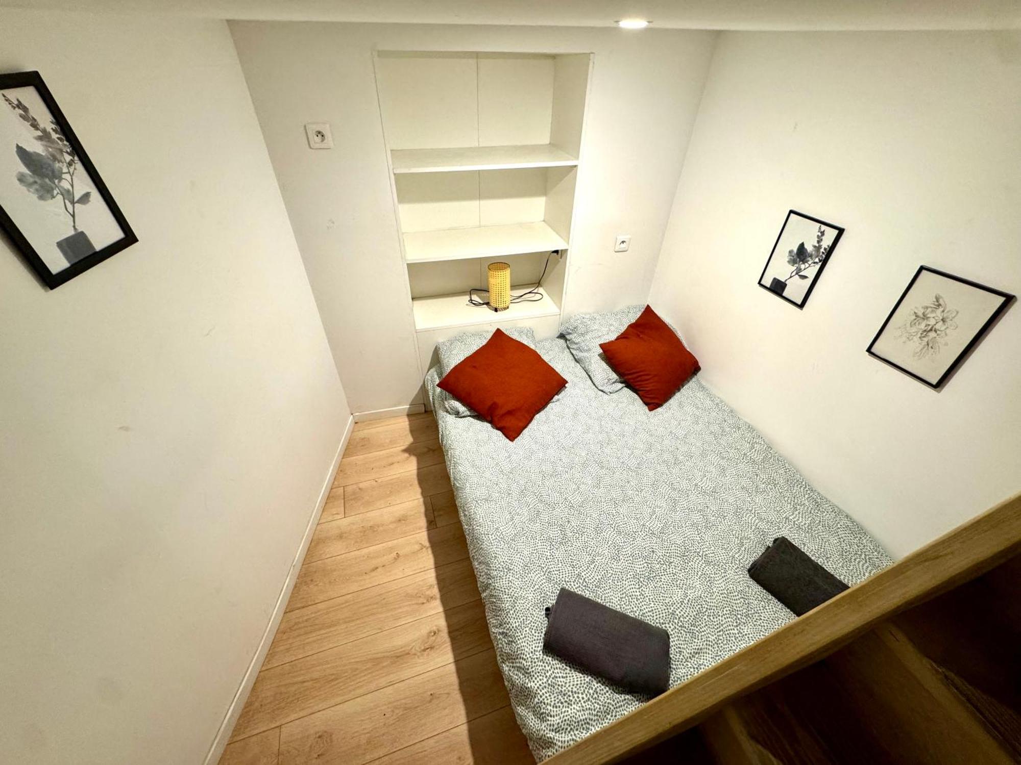 Hsh - Joli Souplex Proche Des Batignolles Paris