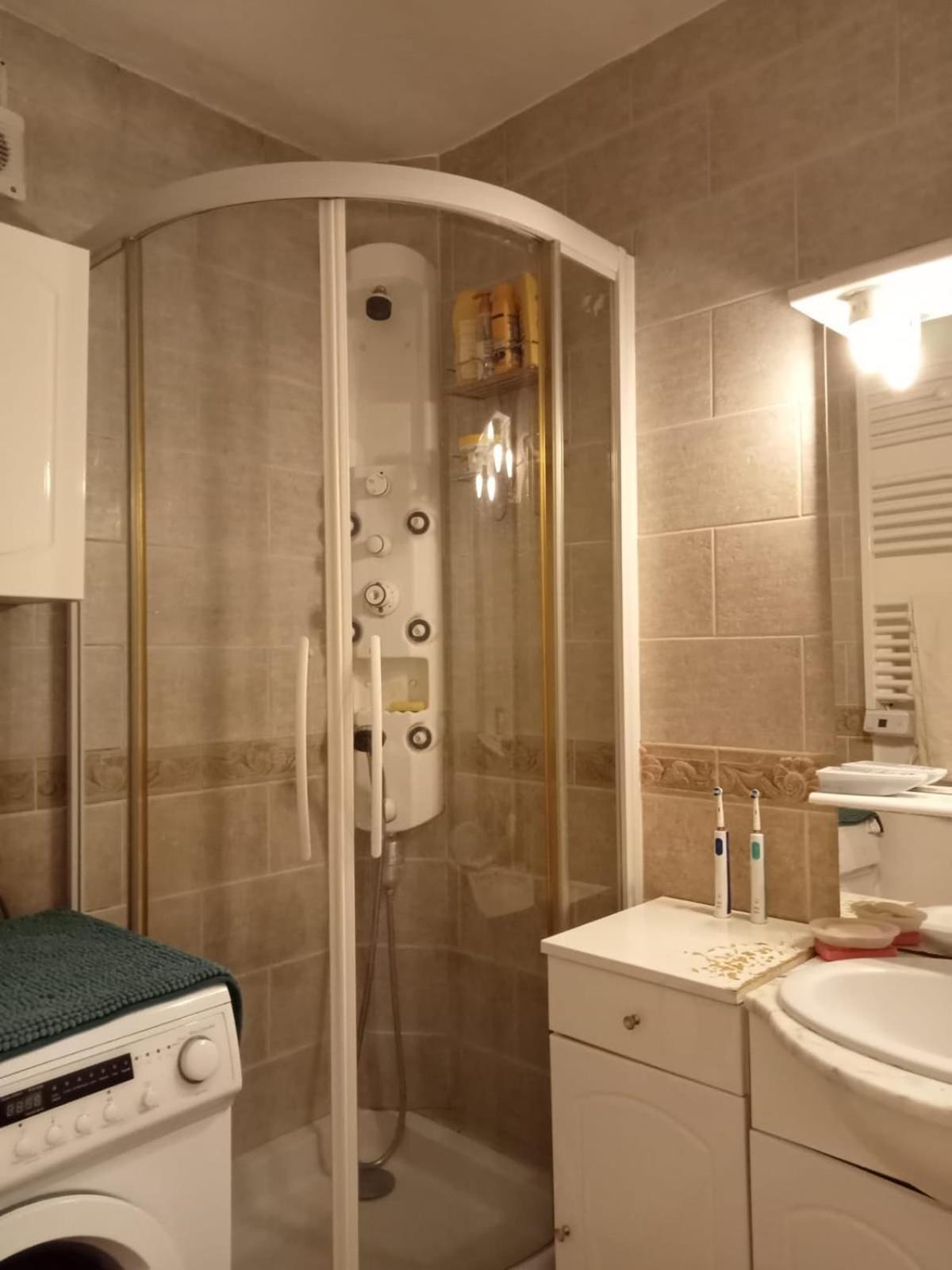 11e Apartment