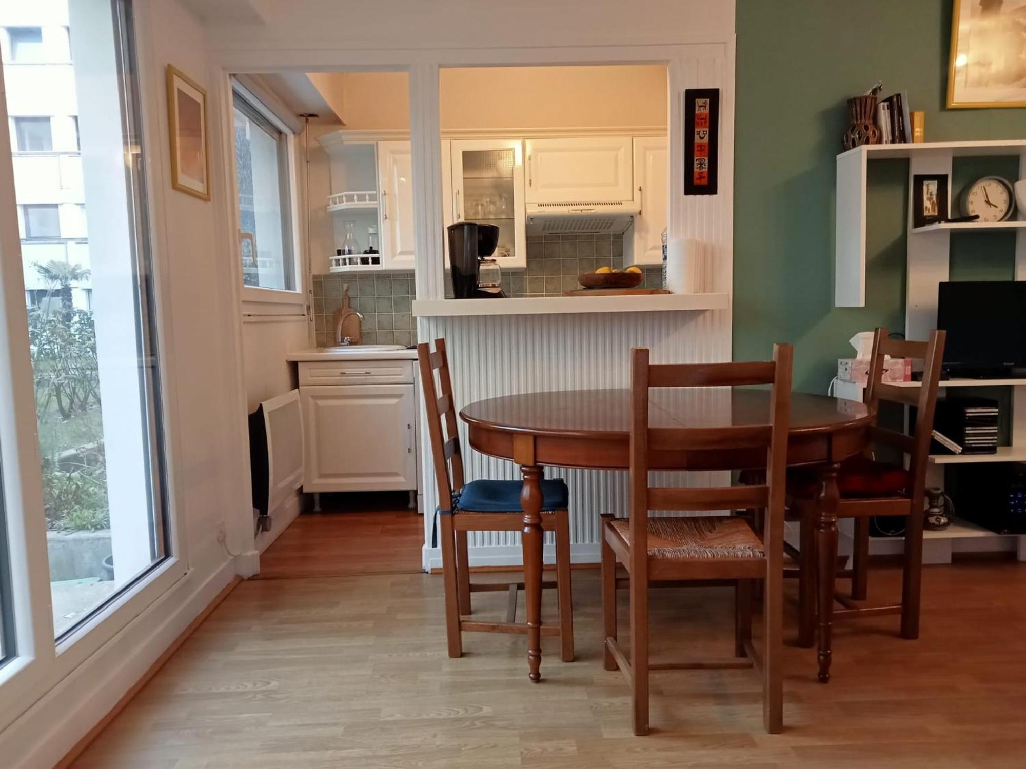11e Apartment
