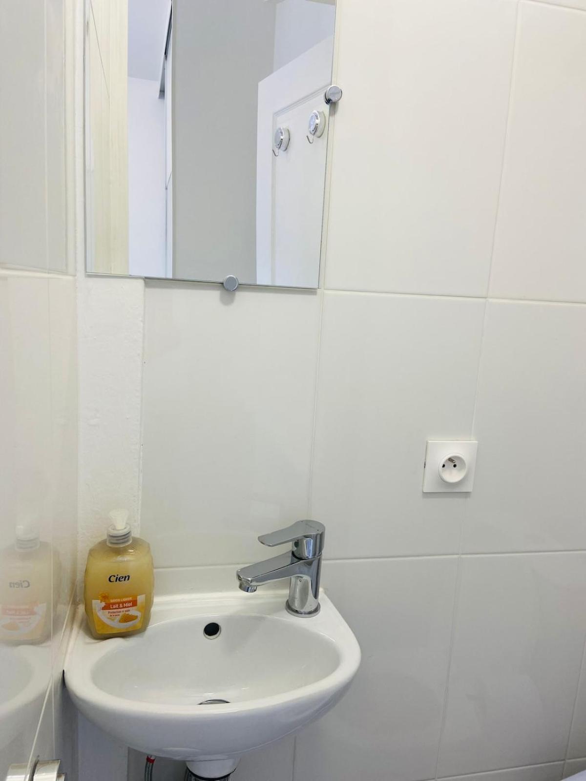 Apartment Cute - Canal Saint Martin *
