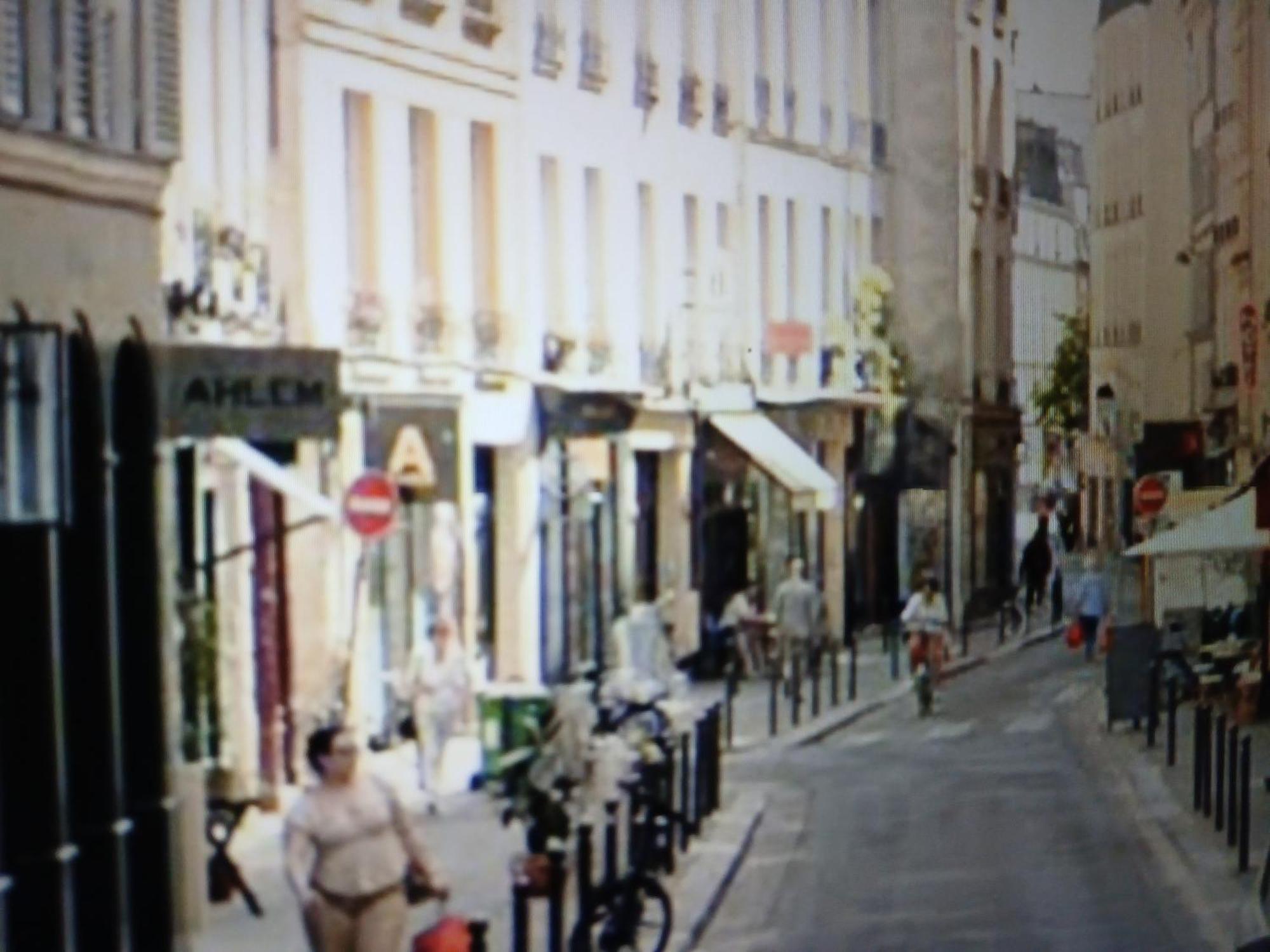 6 Arr Paris